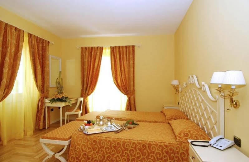 Villa Sofia Hotel Gardone Riviera Εξωτερικό φωτογραφία